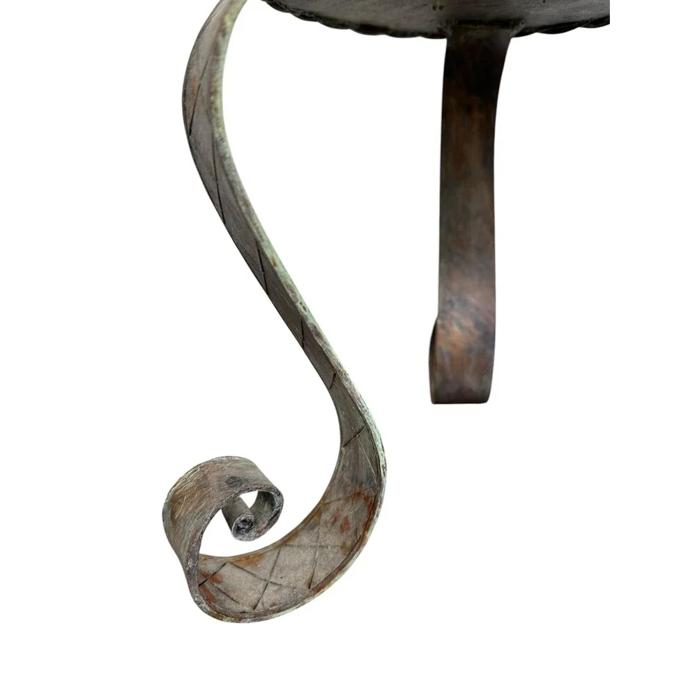 Vintage Palm Beach Hammered Copper/Iron Pineapple Leaf Crown Planter Urn Stand